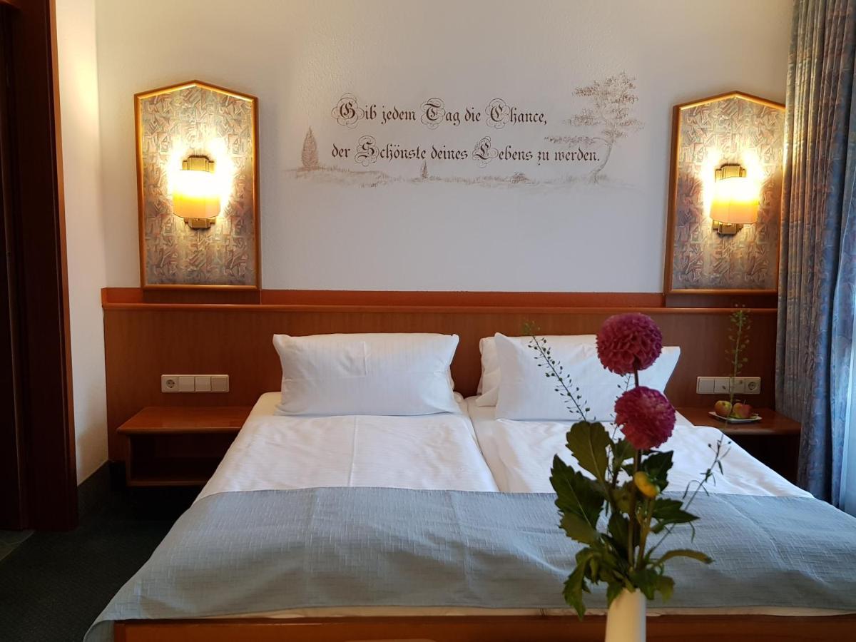 Hotel Graf Eberhard Bad Urach Ngoại thất bức ảnh